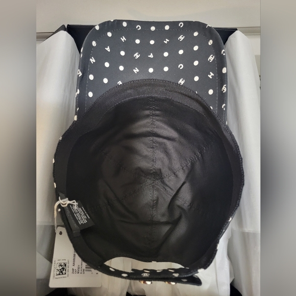 CHANEL 2024 Logo Cap - Picture 7 of 10